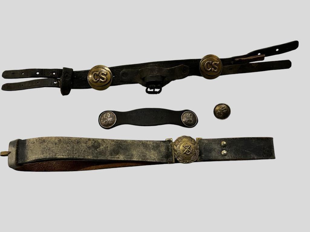 Belt, straps etc.: Belt, straps etc. with CS buttons. 4 pieces.