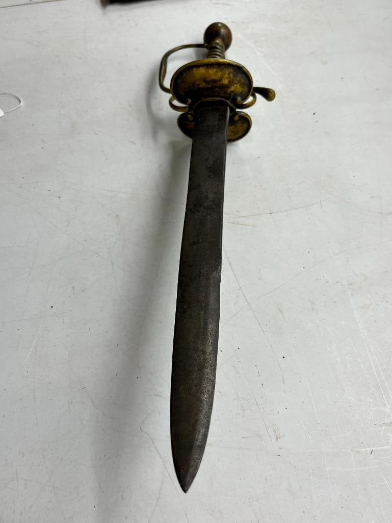 6 Small Swords - 3