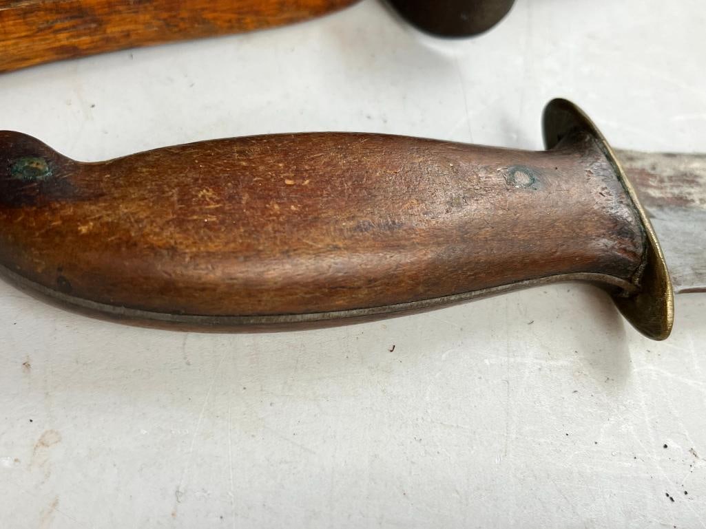 D Ring knives and more - 10