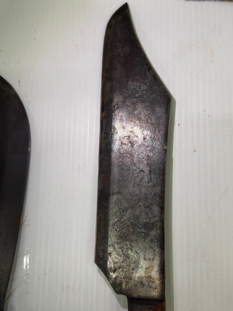 4 Large Knives - 8