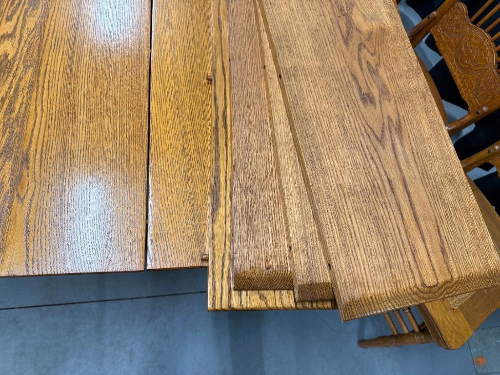 Oak Dining Table and 6 chairs - 5