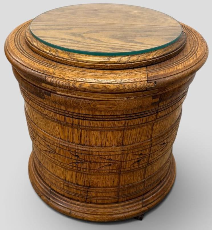 Oak Chamber Pot (1 of 5)