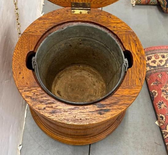 Oak Chamber Pot - 4