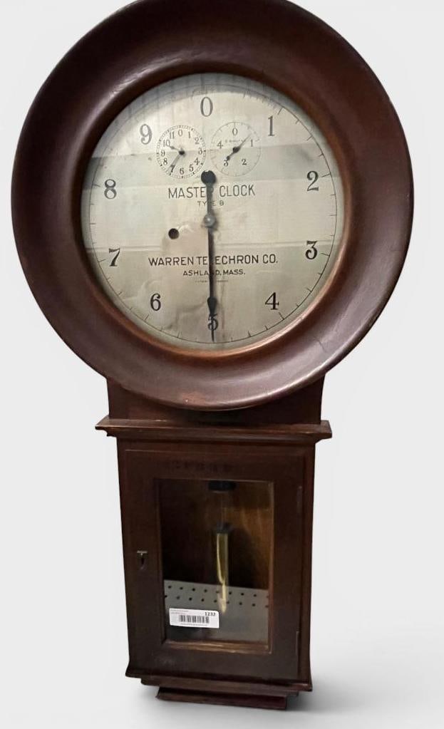 Warren Telechron Co. Wall Clock (1 of 6)