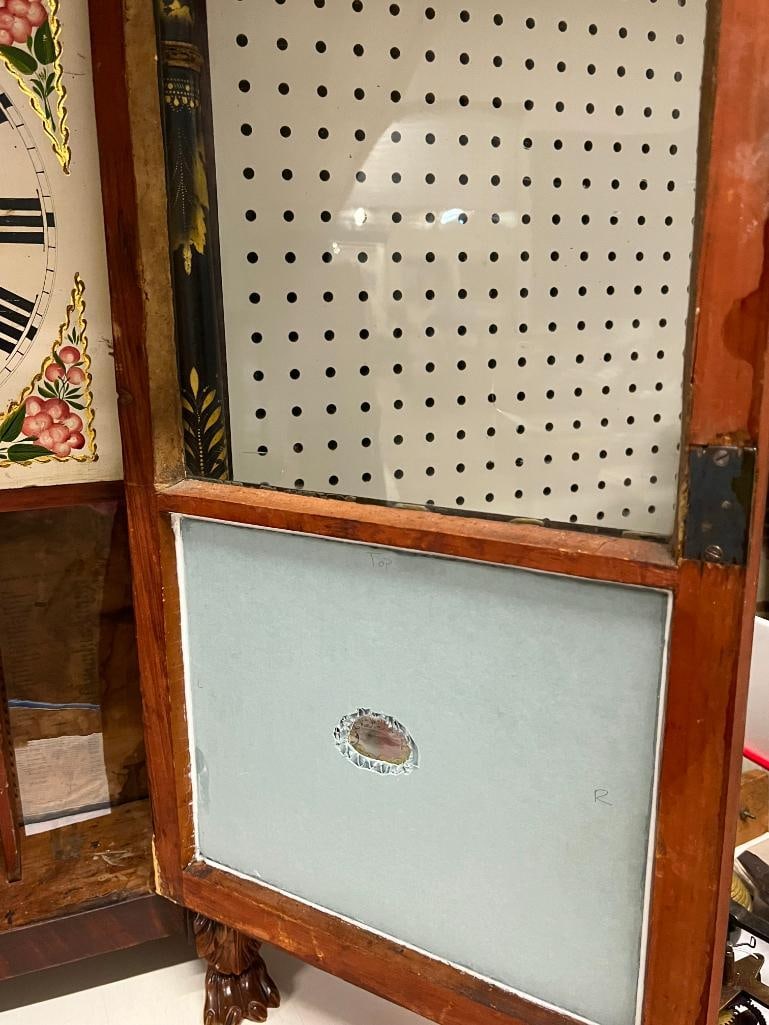 Splat and Column Shelf Clock - 7