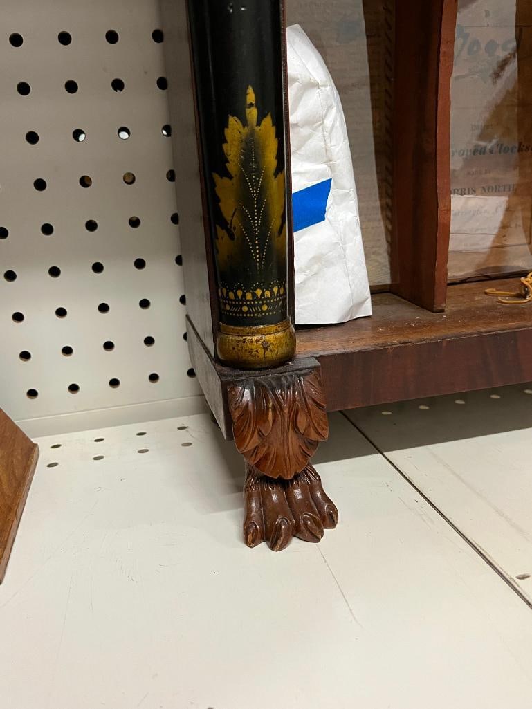 Splat and Column Shelf Clock - 8