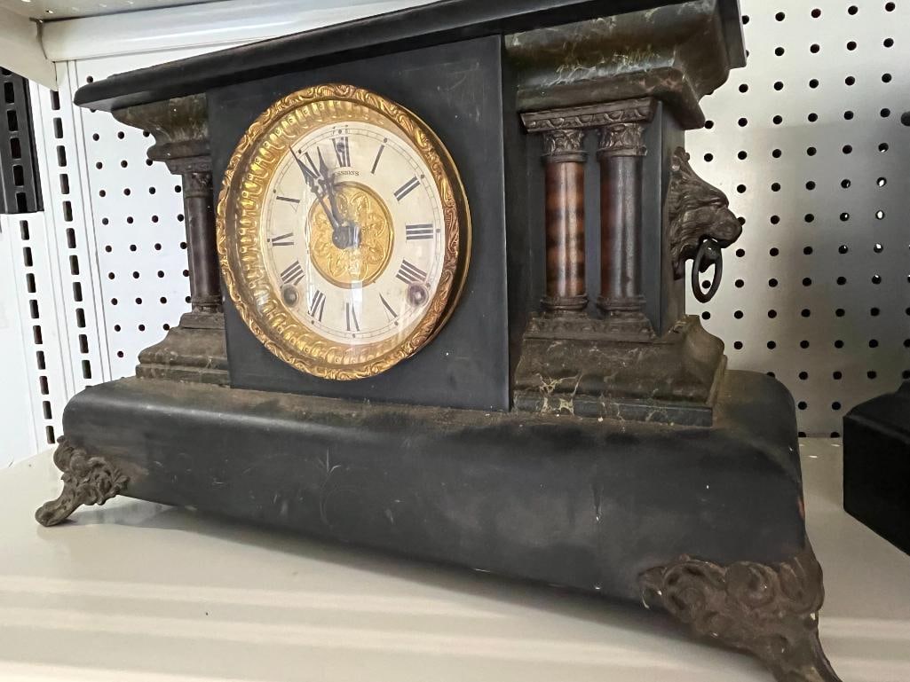 2 Mantel Clocks - 4