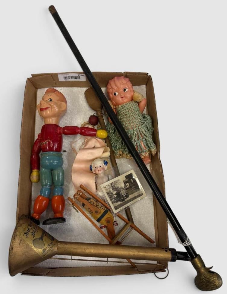 Group of Vintage Toys: Group of Vintage Toys. 9 pieces. Including Howdy Doody, cap gun cane, horn and more. Cane approx. 30 inches.