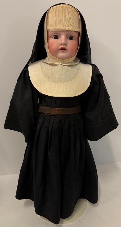 3 Nun Dolls - 8