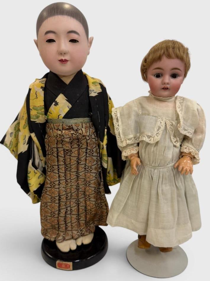Antique Japanese and German dolls (1 of 12)