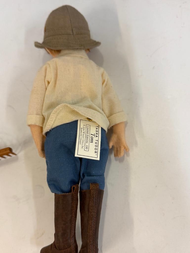 R. John Wright Seth and Tom Dolls - 7