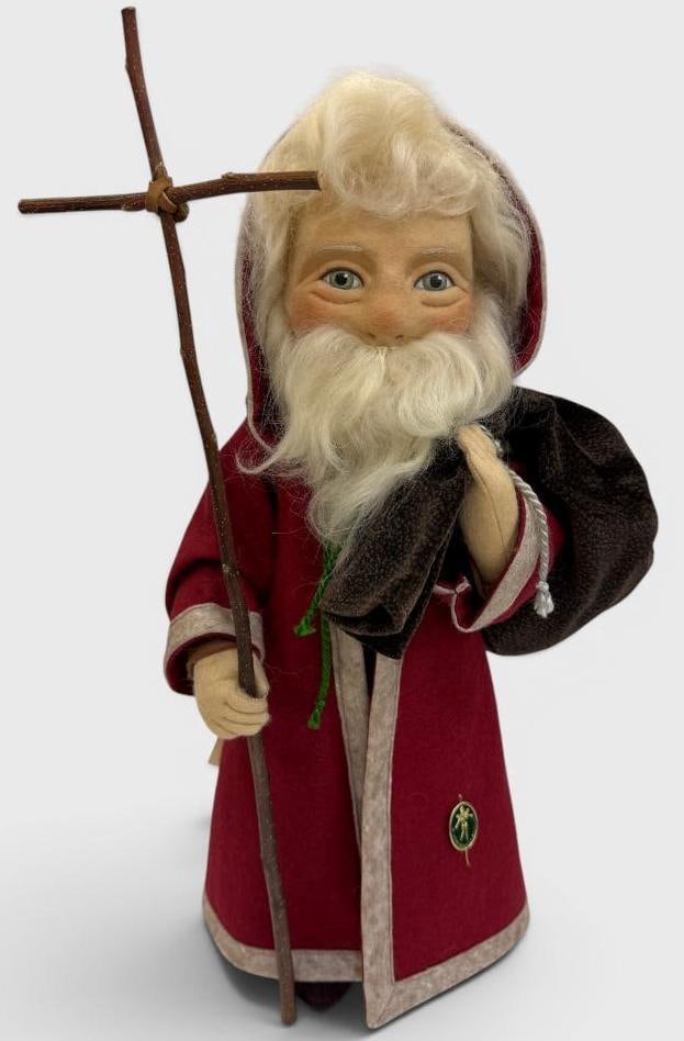 R. John Wright Saint Nicholas doll (1 of 6)