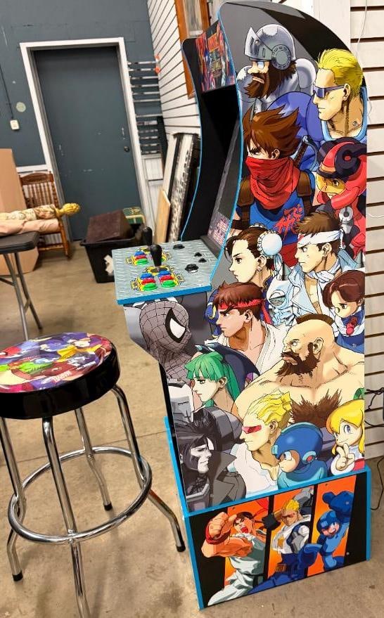 Marvel vs. Capcom Arcade Game and Stool - 2