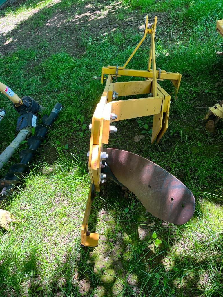 1 Bottom Plow - 3