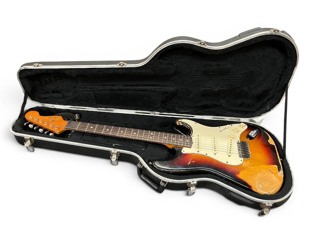 Fender Stratocaster Guitar (1 of 12)