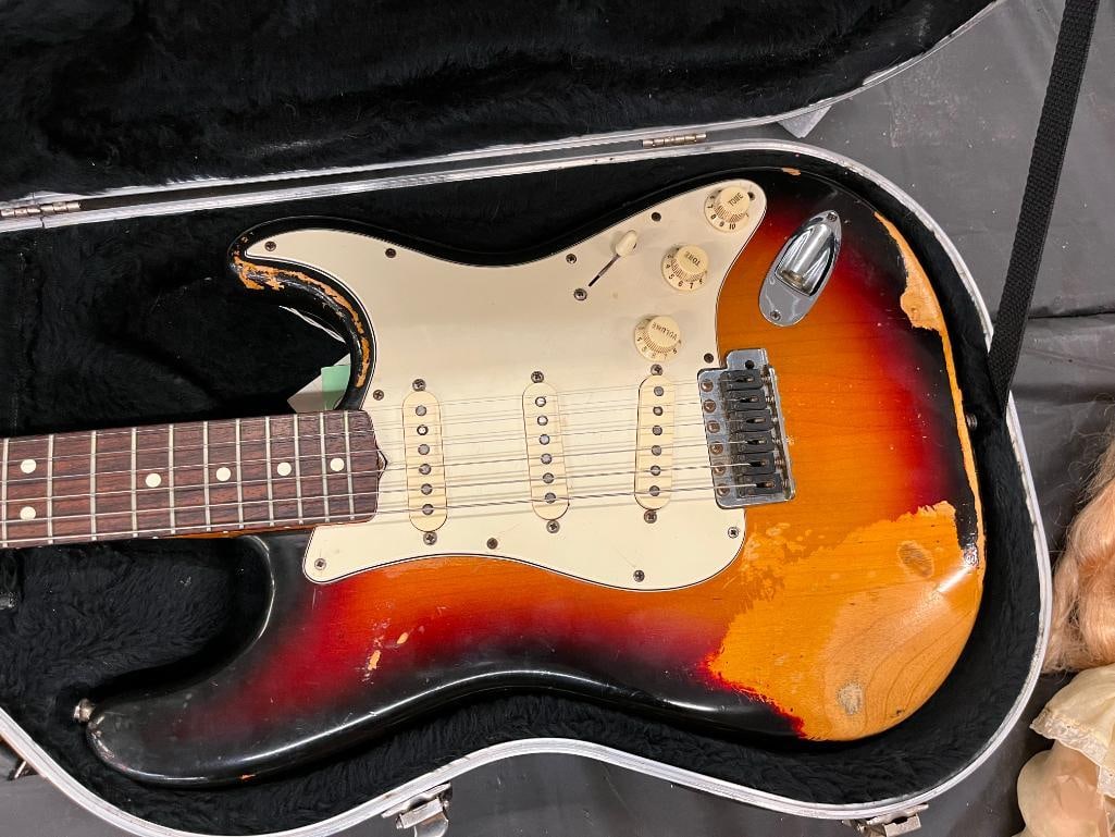 Fender Stratocaster Guitar - 2