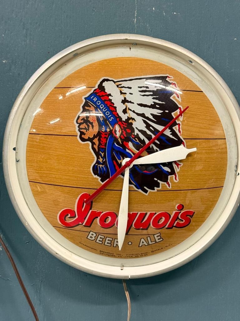 Iroquois Beer Clock - 4