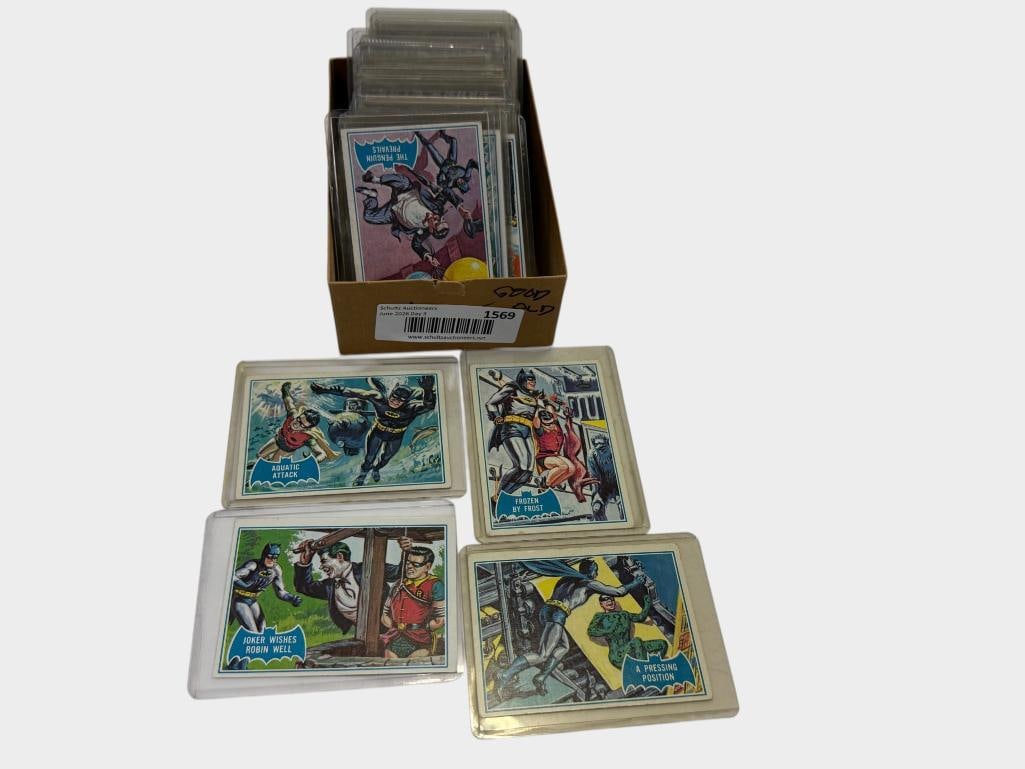 Collection of Vintage Batman Trading Cards (1 of 8)
