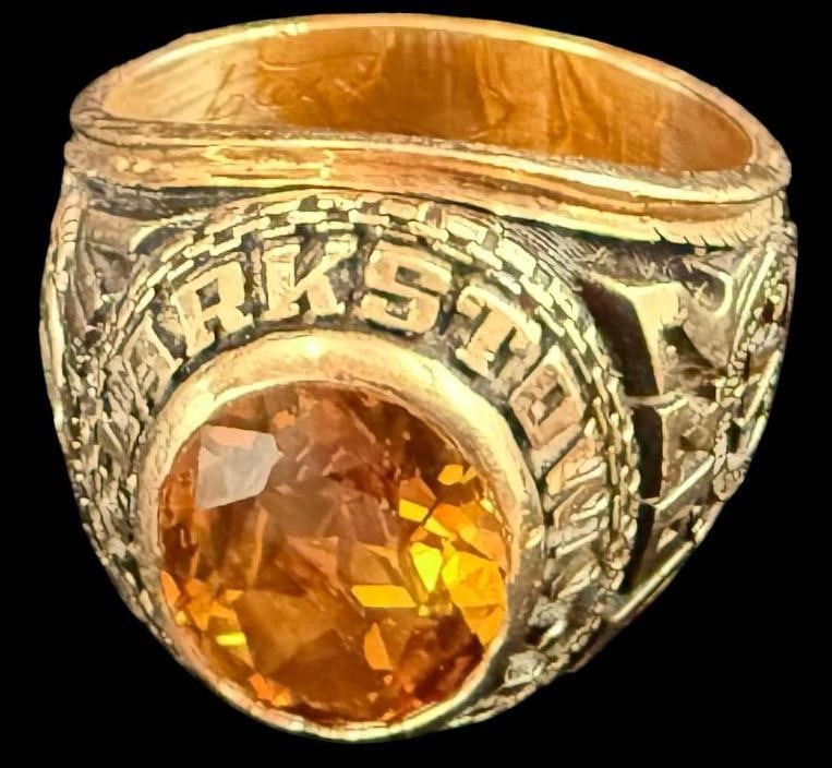 10k Gold Clarkstown School Ring: 10k Gold Clarkstown South School Ring with stone. Approx. 17.8 grams. Approx. size 10.