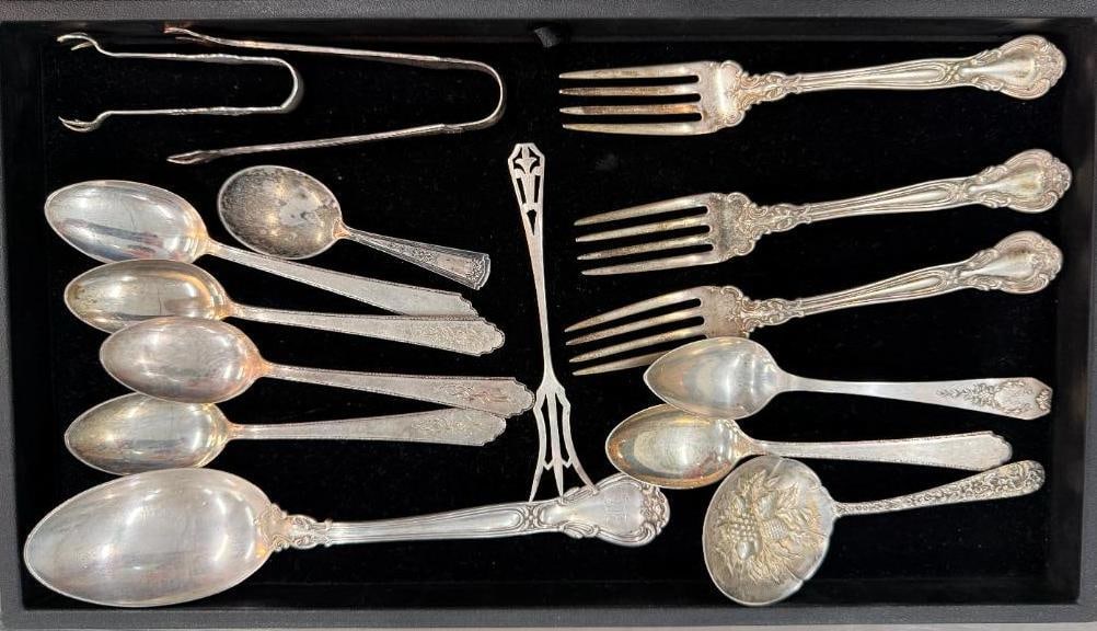 Sterling Silver Flatware: Sterling Silver Flatware. Approx. 13 ozt..
