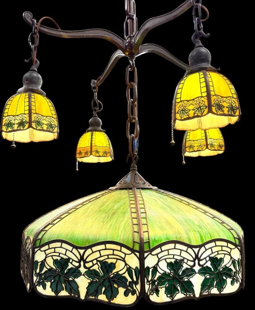 Fabulous Handel Maple Leaf Spider Chandelier: Fabulous Handel signed Maple Leaf Spider Chandelier. Approx. 24 inch main dome.