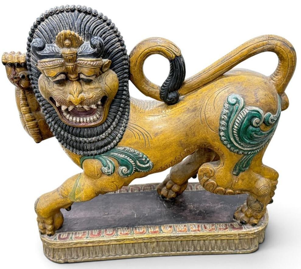 Hand Carved Yali wood sculpture: Hand Carved Yali Indian Temple Guardian wood sculpture. Approx. 24 x 24 x 8 inches.