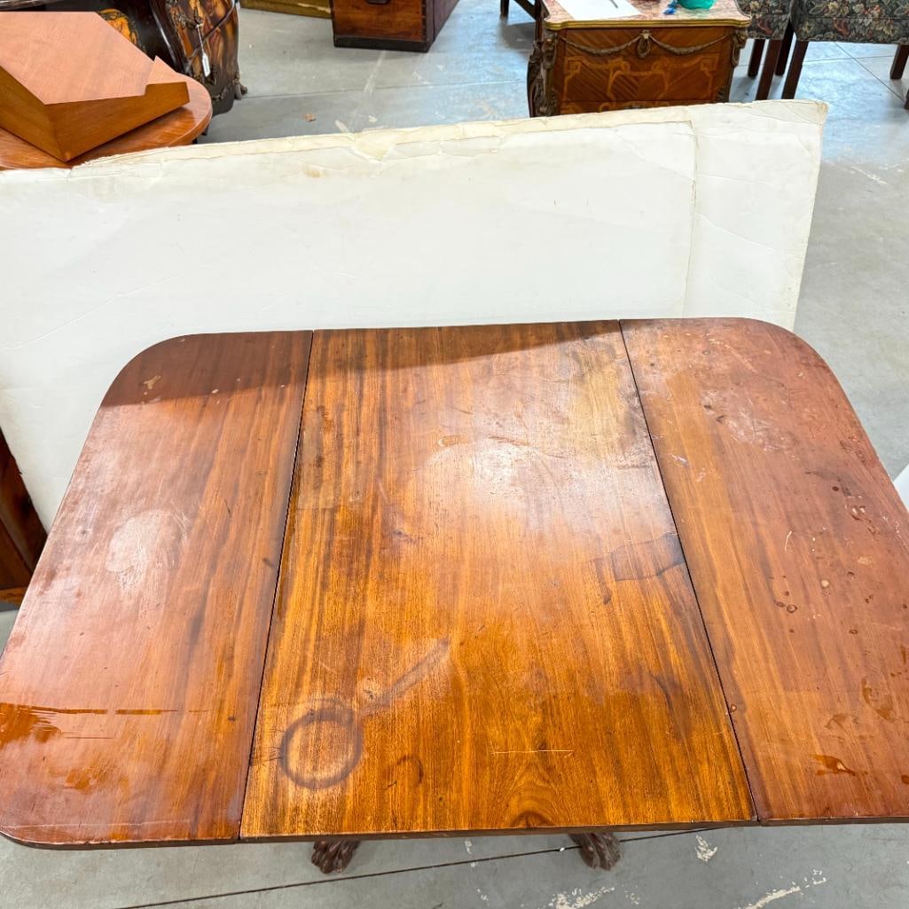 Federal Walnut drop leaf table - 7