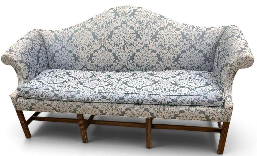 Kittinger Colonial Williamsburg Camelback Sofa: Kittinger Colonial Williamsburg Camelback Sofa. Approx. 37 x 70 x 28 inches.
