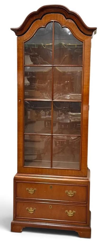 Kittinger Walnut Display Cabinet (1 of 8)