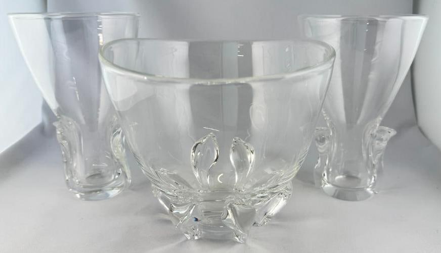 Steuben Art Glass Vases and Bowl: Steuben Art Glass Lyre Vases and Deep Flower Bowl. 3 pieces. Bowl approx. 9.5 x 7.5 x 7.5 inches. Vases approx. 8 x 5 x 5 inches.