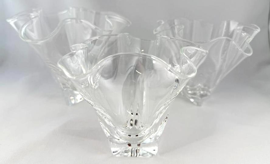 3 Steuben Art Glass Handkerchief Vases (1 of 4)