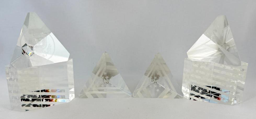 6 Steuben America Themed Paperweights: 6 Steuben America Themed Paperweights. Including Great Seal of the United States, Bicentennial and Flags.