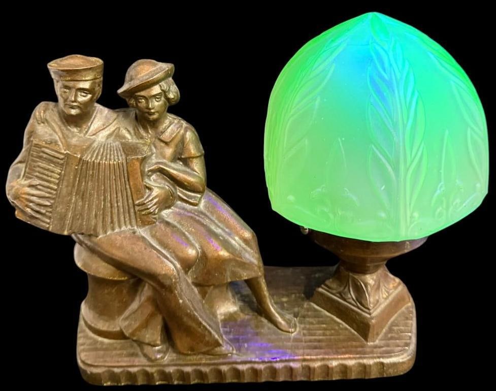Art Deco figural table lamp (1 of 13)