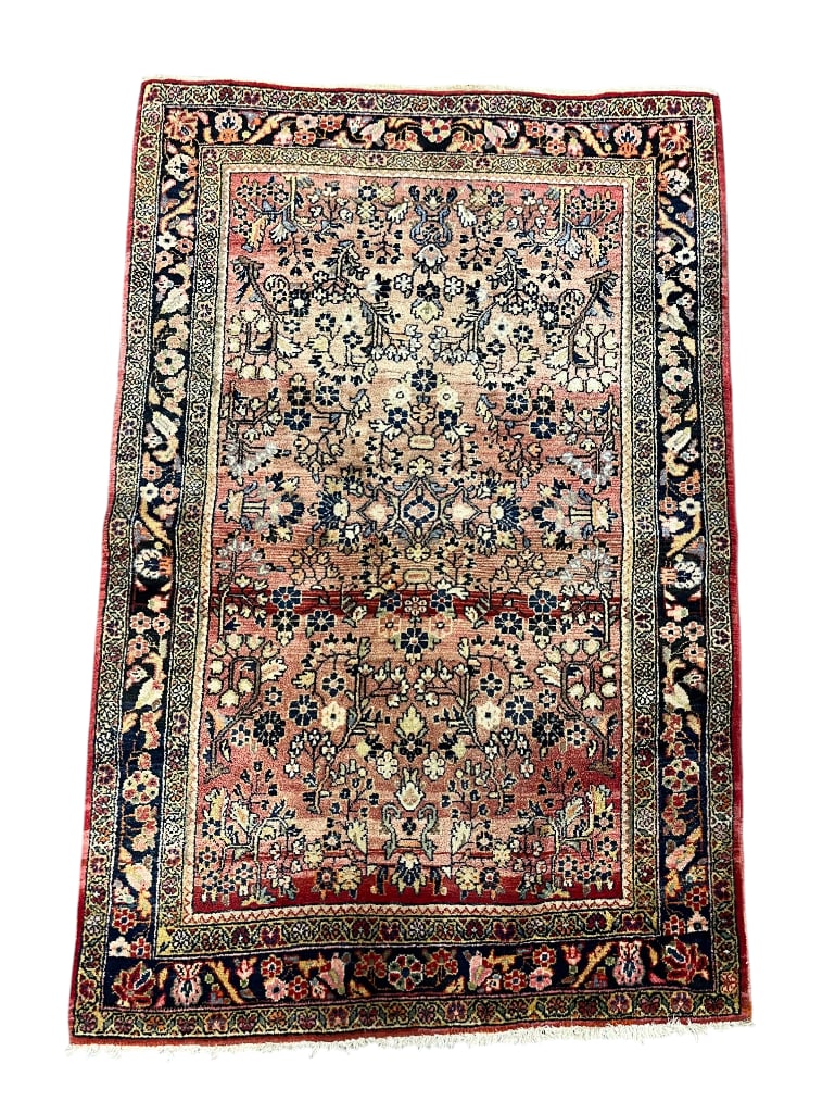 Persian Sarouk rug (1 of 4)