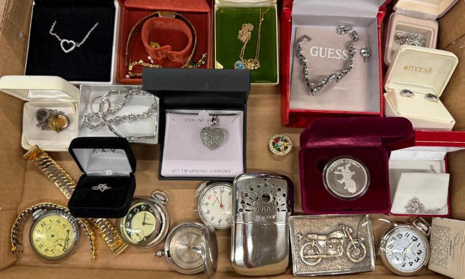 1oz Silver Elmer Fudd Coin, Jewelry, Pocket Watches, Belt Buckle etc.: 1oz Silver Elmer Fudd Coin, Jewelry, Pocket Watches, Belt Buckle etc. Approx. 20 pieces.