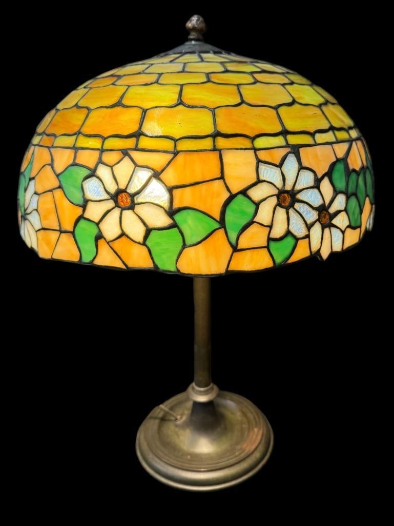 Leaded Glass lamp with floral designs (1 of 10)