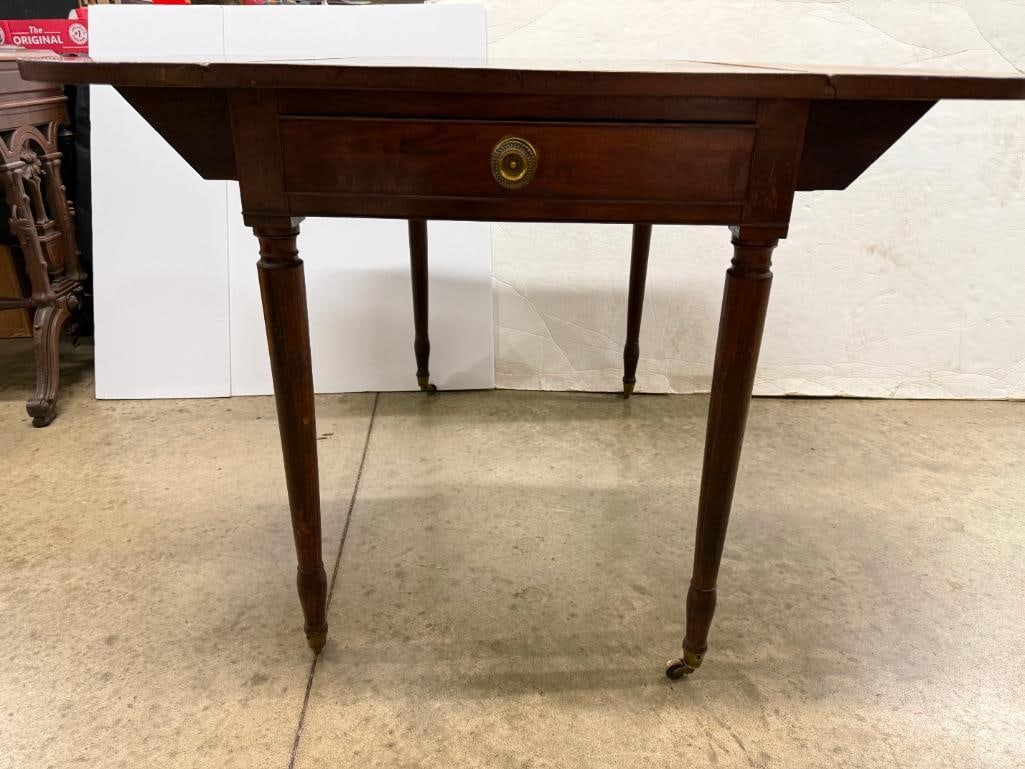 Mahogany Drop leaf table - 3