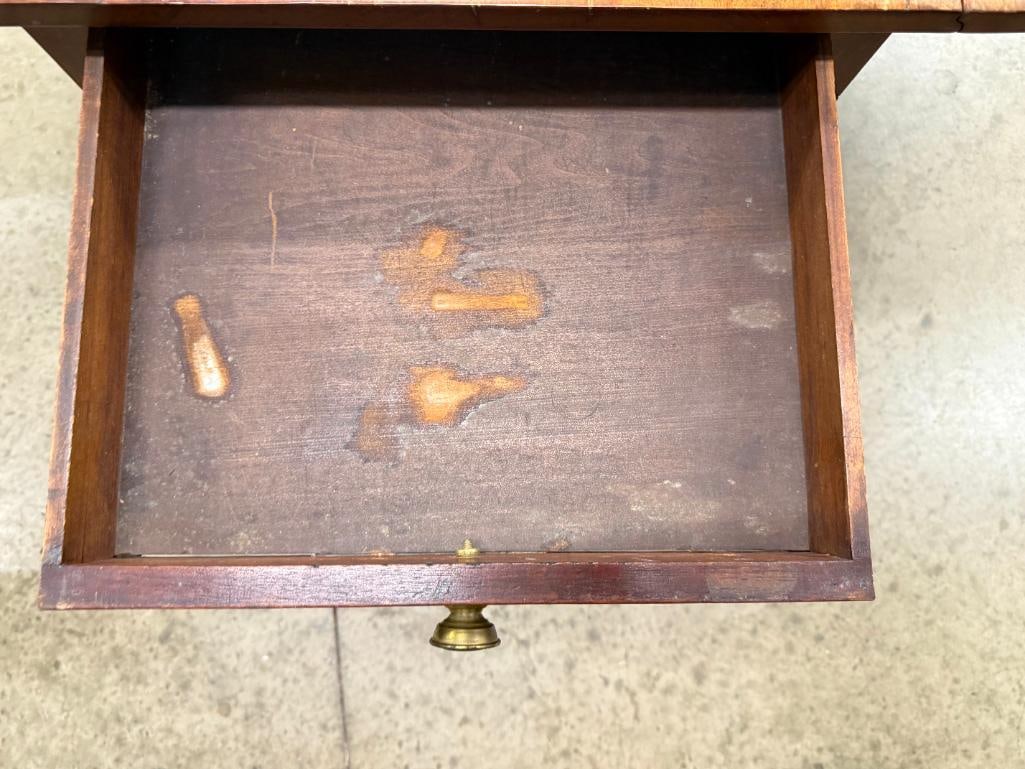 Mahogany Drop leaf table - 4