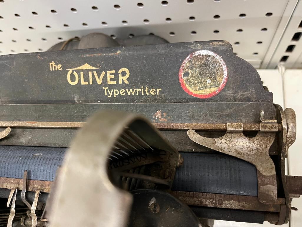 The Oliver Typewriter - 2
