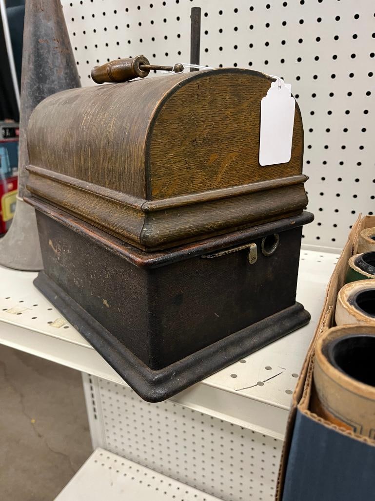 Edison phonograph and records - 6
