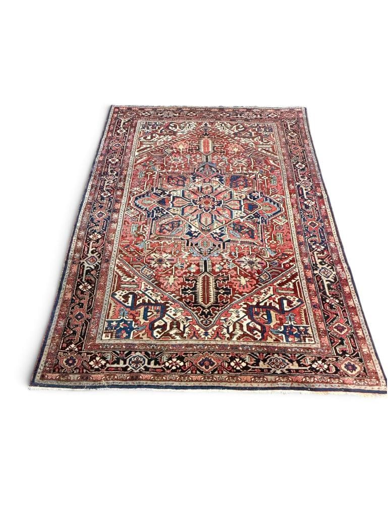 Persian Heriz Rug (1 of 6)