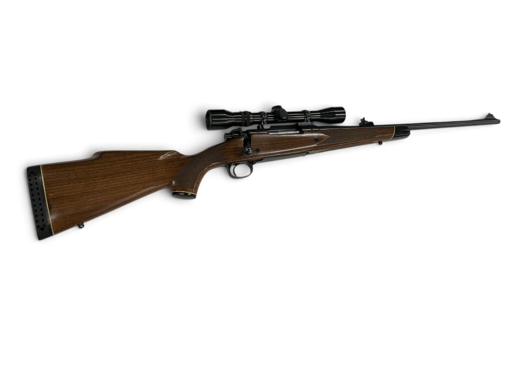 Winchester Model 70 7mm Rem Magnum (1 of 9)