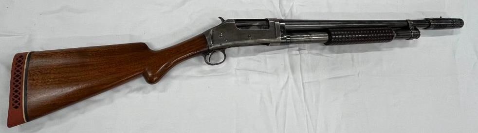 Winchester Model 1897 12ga Pump Shotgun (1 of 11)