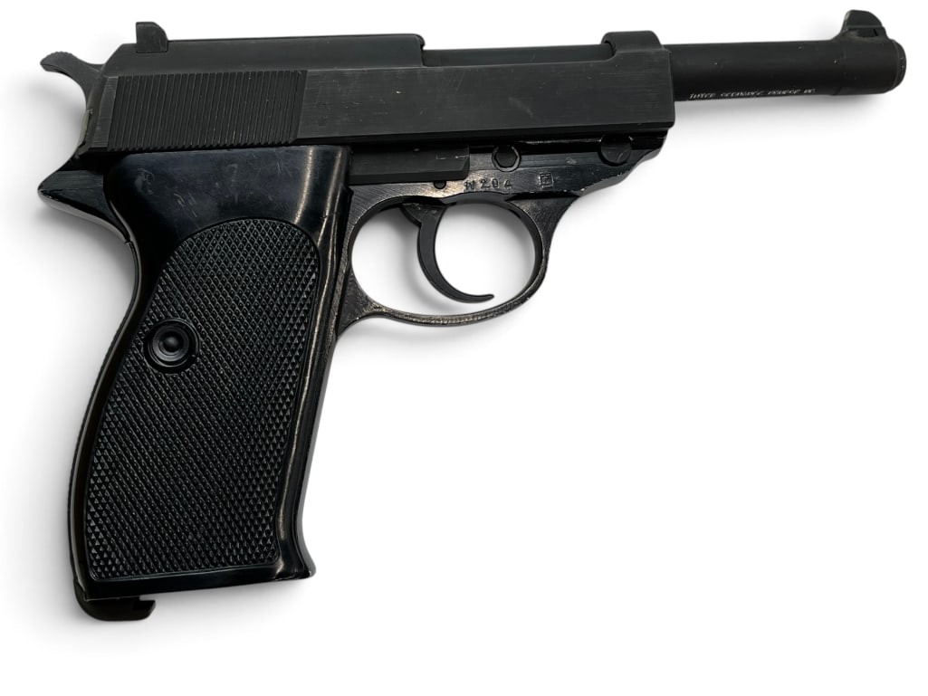 Walther P1 / P38 9mm pistol: Walther P1 / P38 9mm semi auto pistol. Inter Ordnance barrel stamp. Includes 2 magazines, factory box etc. Serial # 236139.