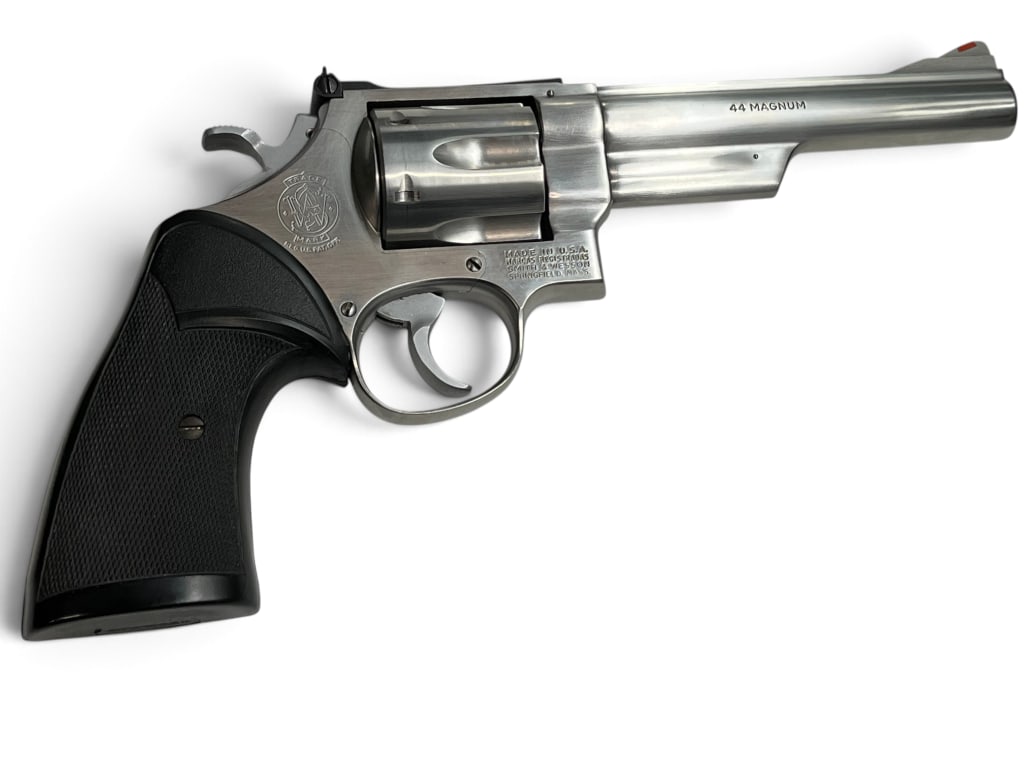 Smith & Wesson Model 629 .44 Magnum revolver (1 of 6)