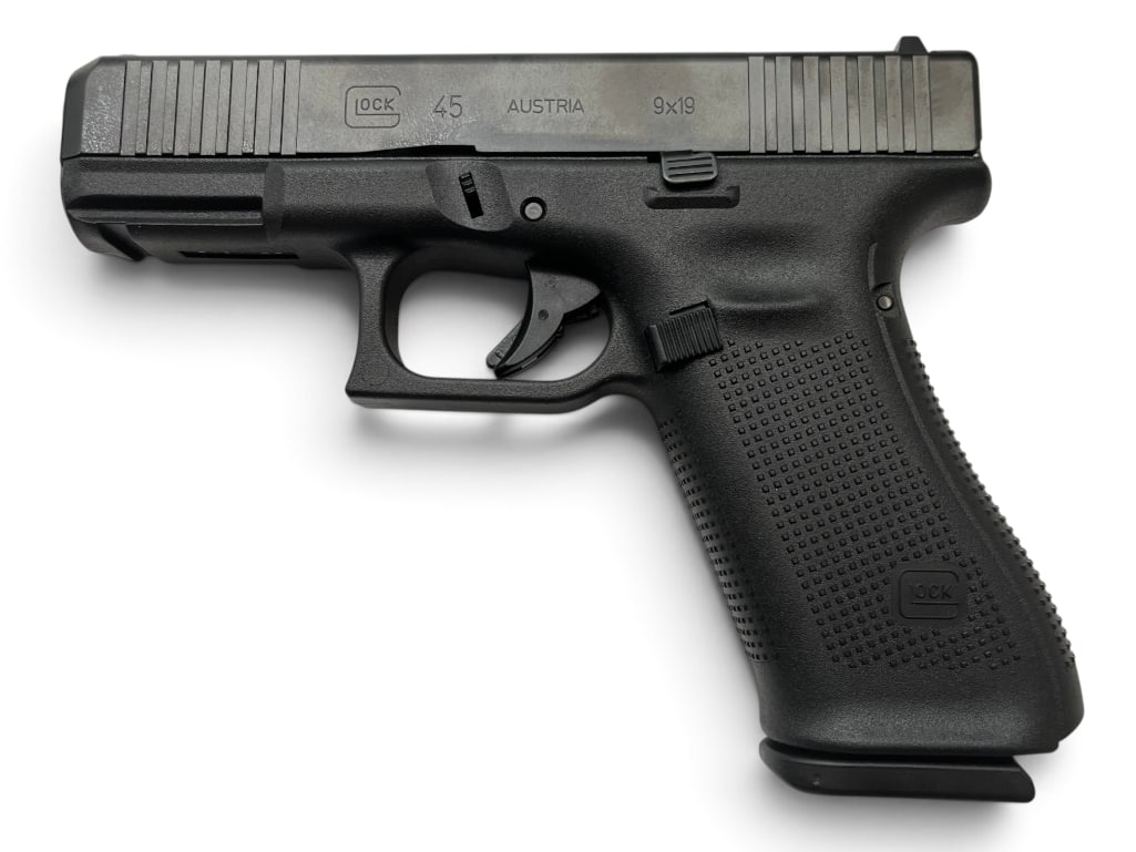 Glock Model 45 9mm pistol: Glock Model 45 9mm semi auto pistol. Includes 3 magazines and case. Serial # BTUL043.