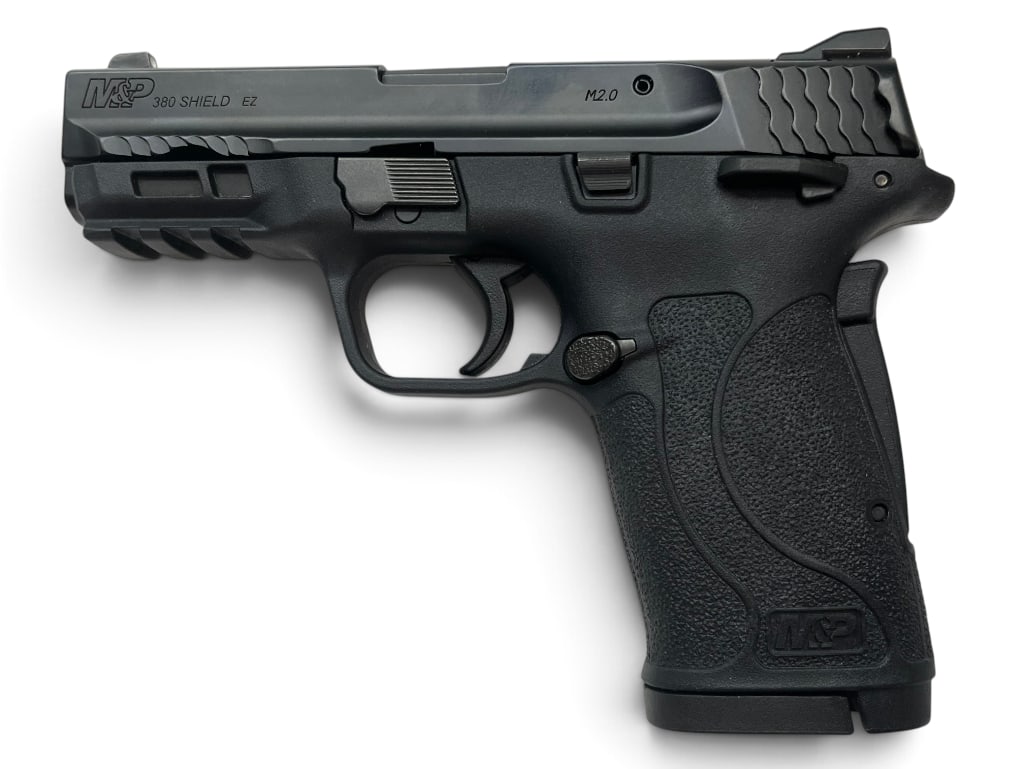 Smith & Wesson M&P .380 Shield EZ M 2.0 pistol (1 of 7)