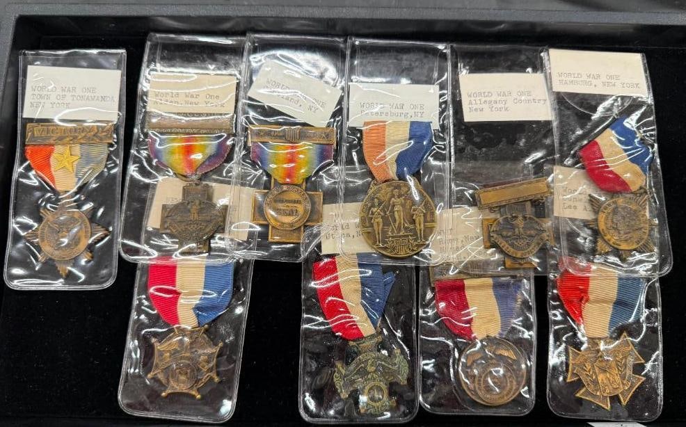10 WW1 New York State Medals: 10 WW1 New York State Medals from different towns. Including Tonawanda, Madison County, Alden, Utica, Cortland, Petersburg, Rome, Allegany, Dunkirk and Hamburg. Some named.