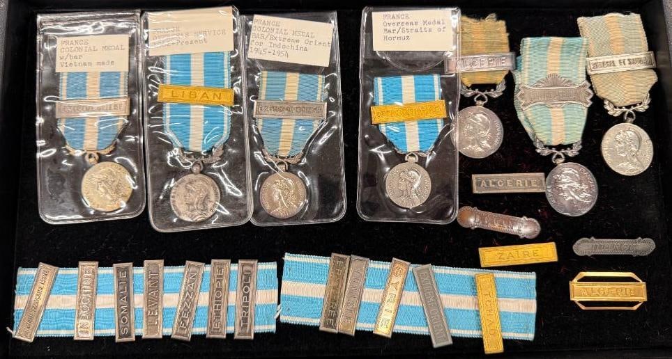 Group of France Military Medals and more: Group of France Military Medals and more. Approx. 14 pieces. Including Overseas service, Colonial Medal and more.