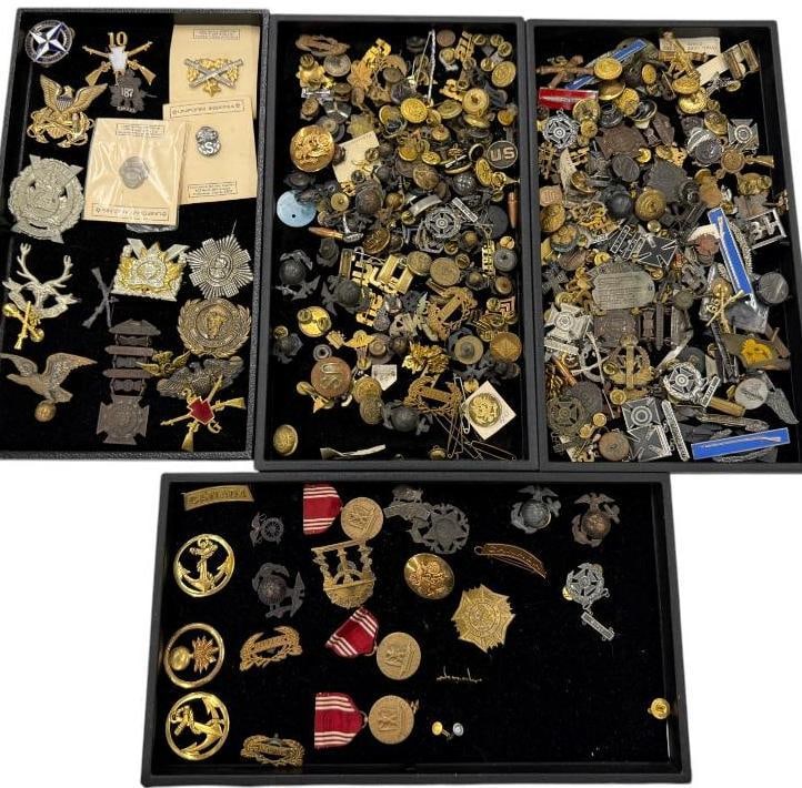 Large Group of Military pins, buttons, awards and more: Large Group of Military pins, buttons, awards and more.